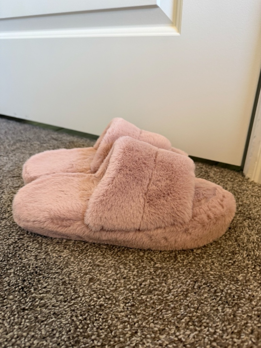Pink Open Toe Slippers - Picture 2 of 6